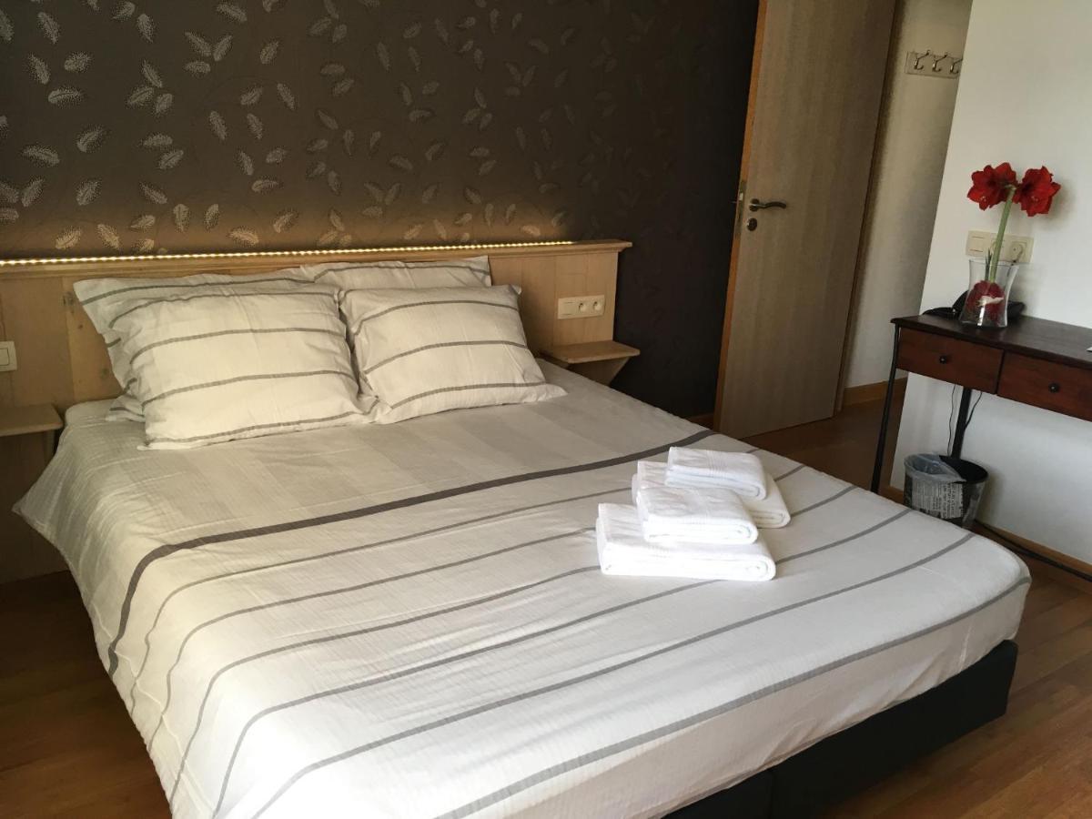 Auberge Saint-Martin Orchimont Esterno foto