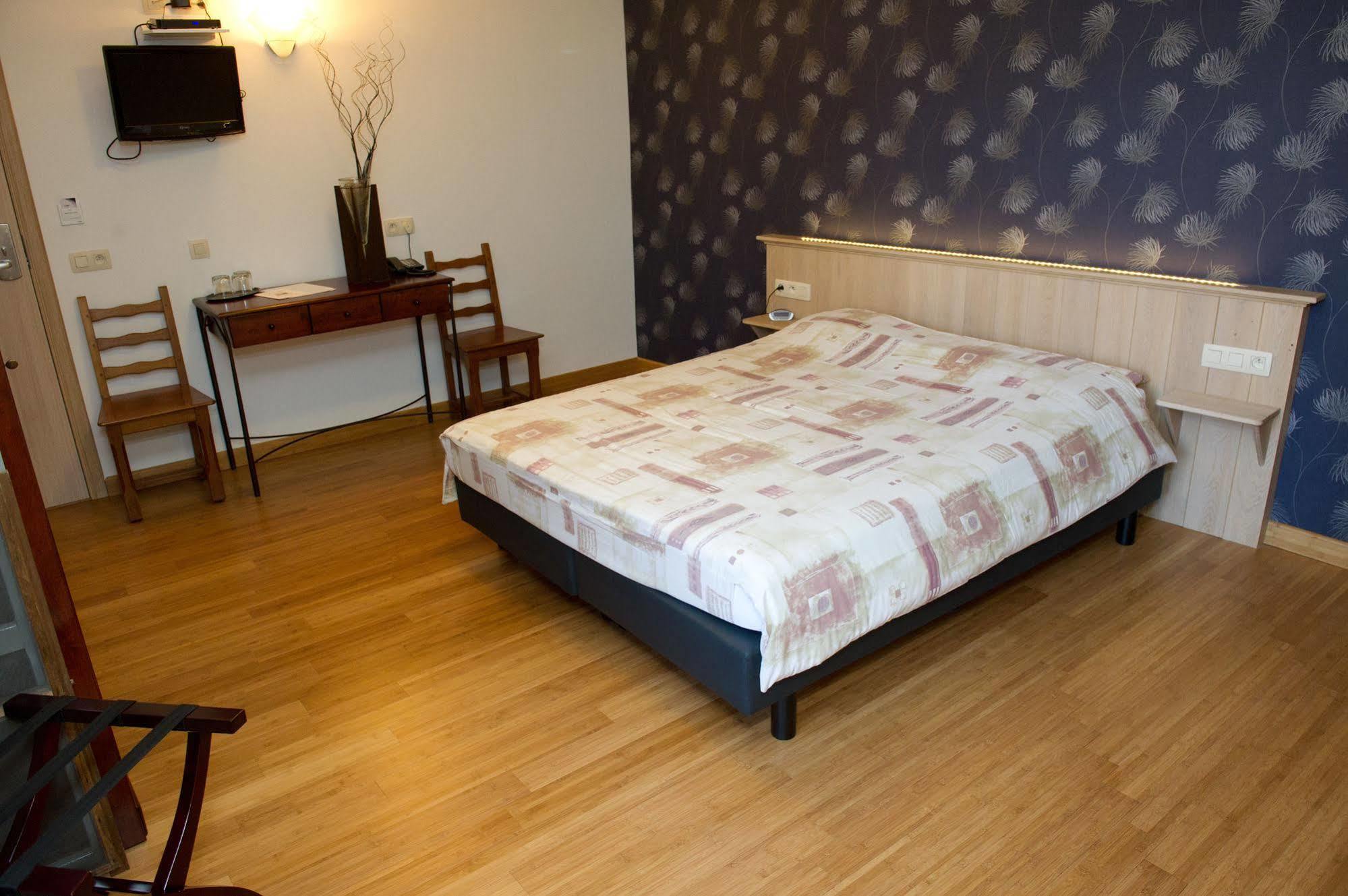 Auberge Saint-Martin Orchimont Esterno foto