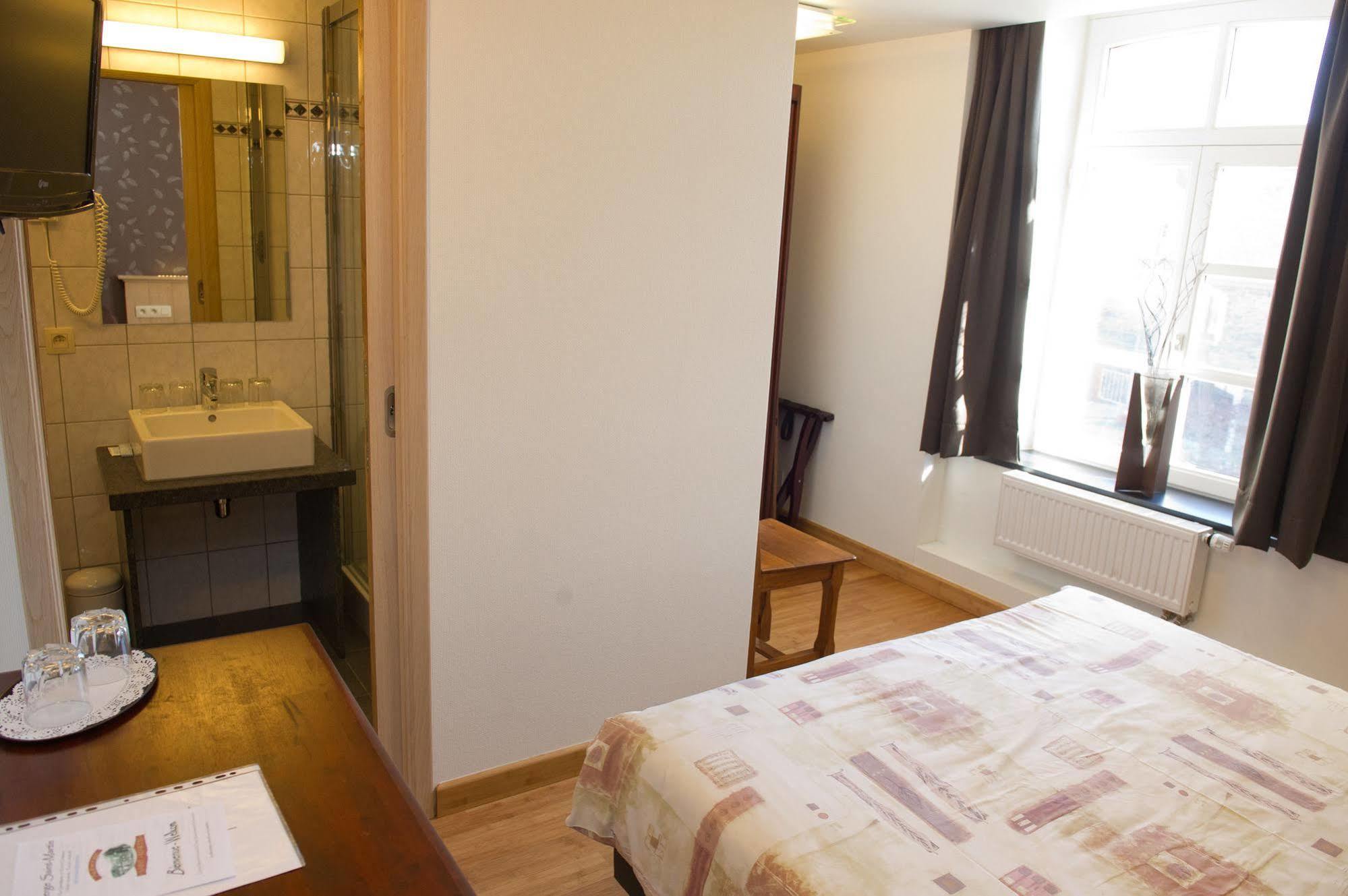 Auberge Saint-Martin Orchimont Esterno foto