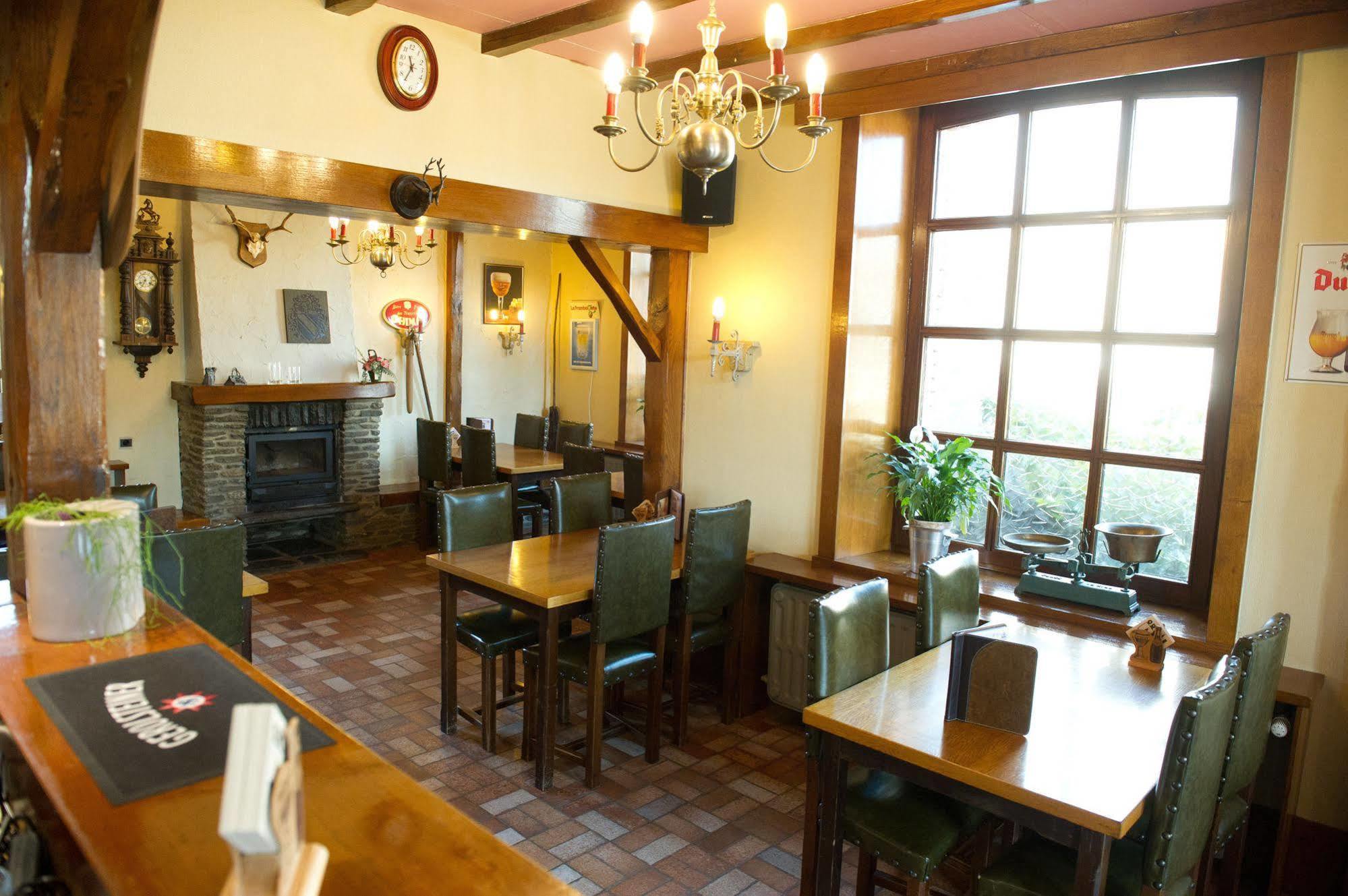 Auberge Saint-Martin Orchimont Esterno foto